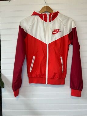 Nike Windrunner Red White Chevron Zip Up Athletic Running Jacket - XS